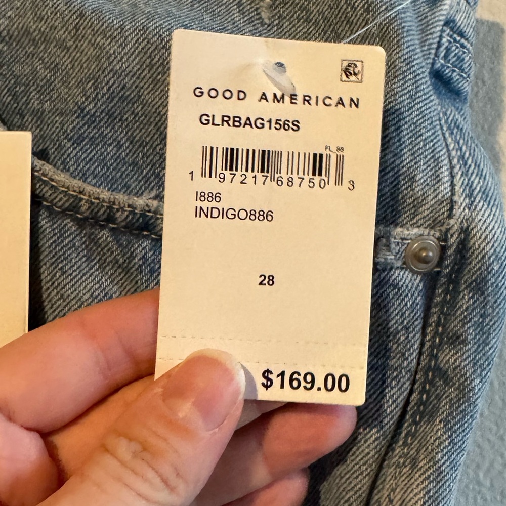 NWT Good American Good Standard Baggy Jeans in Indigo886 Plus size 28 - Picture 3 of 4